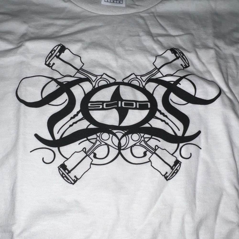 Scion Car Motor Graphic T-Shirt White Size Large Toyota